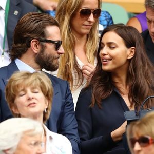 Top! Irina Shayk begeistert mit Babybauch-Versteckspiel