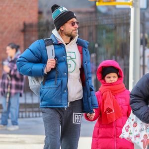 Bradley Cooper und Tochter Lea trotzen der Kälte in New York