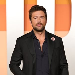 Brandon Sklenar schweigt zu Blake Livelys SMS-Enthüllungen