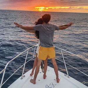 Wie "Titanic"-Szene: Hier turteln GNTM-Brenda & Alex Zverev!