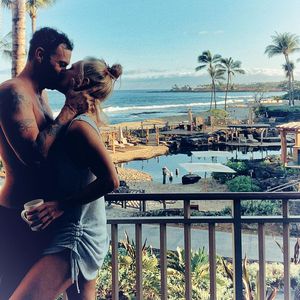Ganz offiziell: Hier knutscht Brian Austin Green seine Neue!