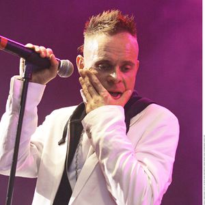 Besorgniserregendes Video: East 17-Star in Klinik gebracht