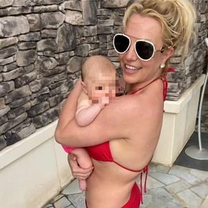 Nach eigener Fehlgeburt: Britney Spears schwärmt von Babys