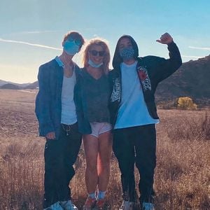 Seltenes Bild: Britney Spears posiert mit ihren zwei Söhnen