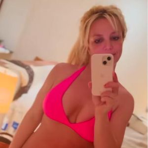 Nach Reunion mit Lynne Spears: Britney teilt Bikini-Clip!
