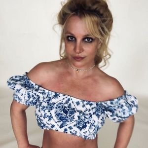 Fans verwirrt: Britney postet dreimal genau dasselbe Bild