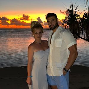 Ist Britney Spears unglücklich in ihrer Beziehung mit Sam?