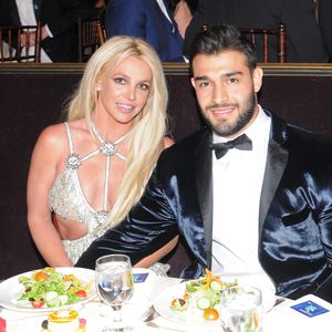 Britney Spears zieht mit ihrem Sam wieder in ihr altes Haus