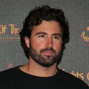 Im Club angegriffen: Brody Jenner tritt auf einen Mann ein