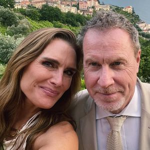 23 Jahre verheiratet: Brooke Shields teilt Hochzeitsbilder!