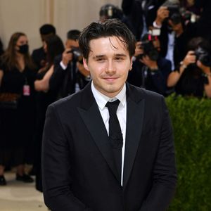Für seine Nicola: Brooklyn Beckham hat neues Liebes-Tattoo