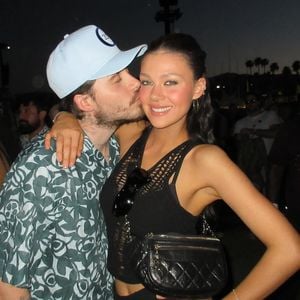 Mitten im Familienzoff: Brooklyn Beckham schwärmt von Nicola