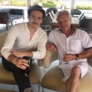 Ehrt ihn dennoch: Brooklyn Beckham meidet Opas Geburtstag