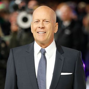 Co-Stars begeistert: So cool war es mit Bruce Willis am Set!
