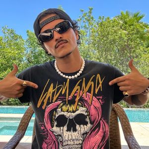 So humorvoll reagiert Bruno Mars auf Spielschulden-Gerüchte
