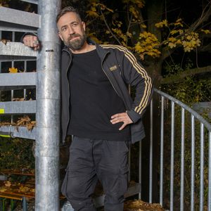 Flammenhorror: Bürger Lars Dietrich muss aus Hotel springen
