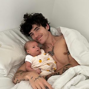 Cam Holmes widmet seinem neugeborenen Sohn liebevolle Worte