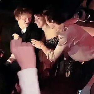 Trennungsgerüchte adé: Camila und Shawn tanzen auf Tresen