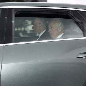 Nach Harry: Auch Charles und Camilla verlassen Balmoral