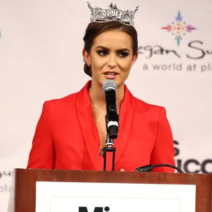 Heiße Wissenschaftlerin: Sie ist die neue Miss America