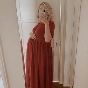 "Vampire Diaries"-Candice passt nicht mehr in Umstandsmode
