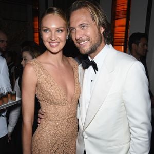 Candice Swanepoel: Ihr Sohn ist ein süßes Osterhäschen!