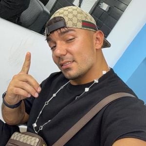 Livestream auf Drogen? Capital Bra filmt aus dem Krankenhaus