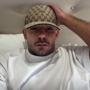 "Lange damit gekämpft": Capital Bra gesteht Drogenrückfall