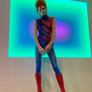 Halloween-Throwback: Cara Delevingne als David Bowie