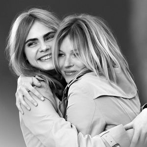Star-Duo! Cara Delevingne & Kate Moss für Burberry