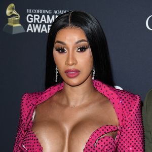 Cardi B angeklagt: Hat sie eine Security-Kraft attackiert?