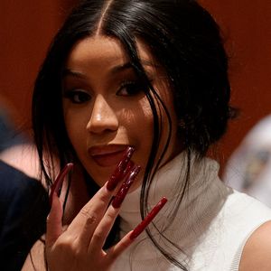 Cardi Bs Prozess wegen Körperverletzung wird verschoben!