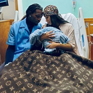 Familienfoto: Cardi B ist zum zweiten Mal Mutter geworden