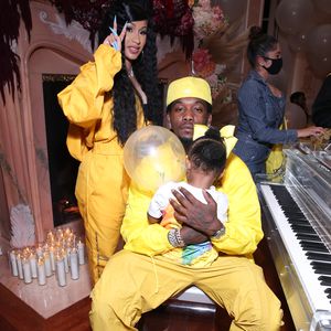 Cardi B, Offset & Tochter Kulture genießen Family-Harmonie