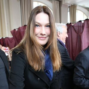 Carla Bruni drückt sich vor Cannes