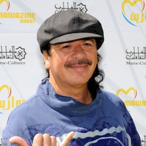 "Geht ihm gut": Carlos Santana bei Konzert zusammengebrochen