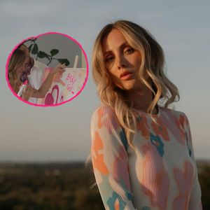 Netz-Star Carmushka verrät das Geschlecht von zweitem Baby