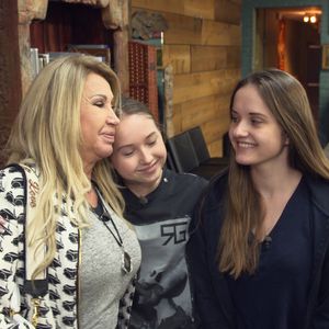 Dating: Holen sich Davina und Shania Tipps bei Mama Carmen?