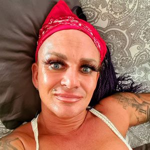 "Wer ist der Mann?": Sommerhaus-Caro spricht offen über Hate