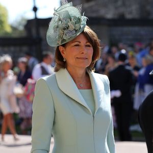 Schick in Seide: So plant Oma Carole Prinz Louis' Taufe