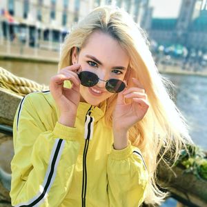 Caro wurde von Rauchern unter GNTM-Girls ausgegrenzt!