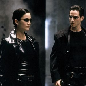 Nach 27 Jahren: So sieht Trinity aus "Matrix" heute aus