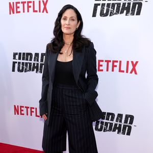 Carrie-Anne Moss zog ihre Kinder ohne Smartphones groß