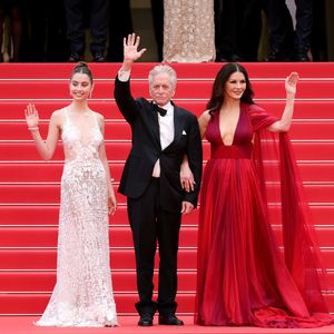 Michael Douglas strahlt in Cannes mit Carys und Catherine