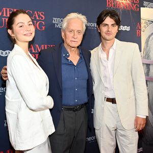 Selten: Michael Douglas besucht mit seinen Kindern Premiere