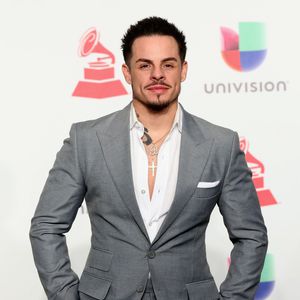 Schlimmer Schaden: J.Lo-Ex Casper Smart raste in einen Baum!