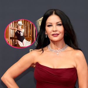 Sexy Urlaubsgrüße: Catherine Zeta-Jones posiert im Badeanzug
