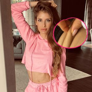 "Mehr Falten am Bauch": Cathy Hummels steht zu ihrem Körper