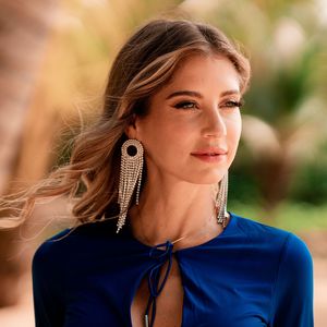 Im Playboy: Cathy Hummels rekelt sich nackt mit Schwester