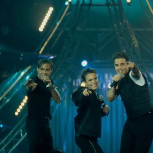 Offiziell & zu dritt: Caught in the Act feiern ihr Comeback!
